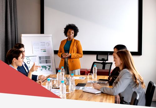 Maximising Small Spaces: Compact And Multifunctional Meeting Room Furniture Ideas