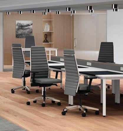 CLASSIC Fabric Executive Chair