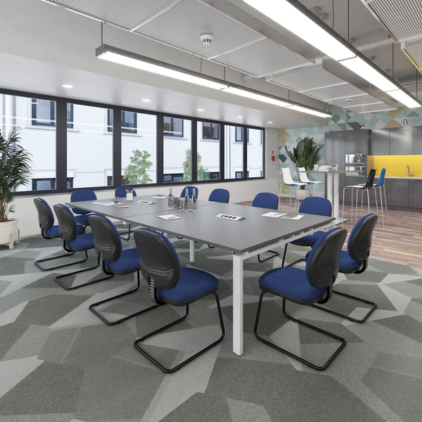 ORLANDO Meeting Room / Conference Table