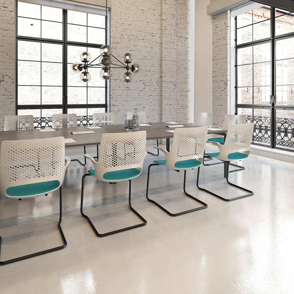 ORLANDO Meeting Room / Conference Table