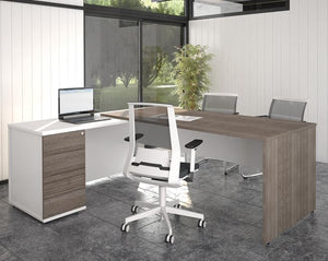Esteem Executive Panel End Radial Desking