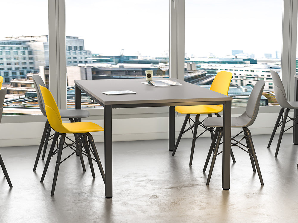 Knok Meeting Room Table