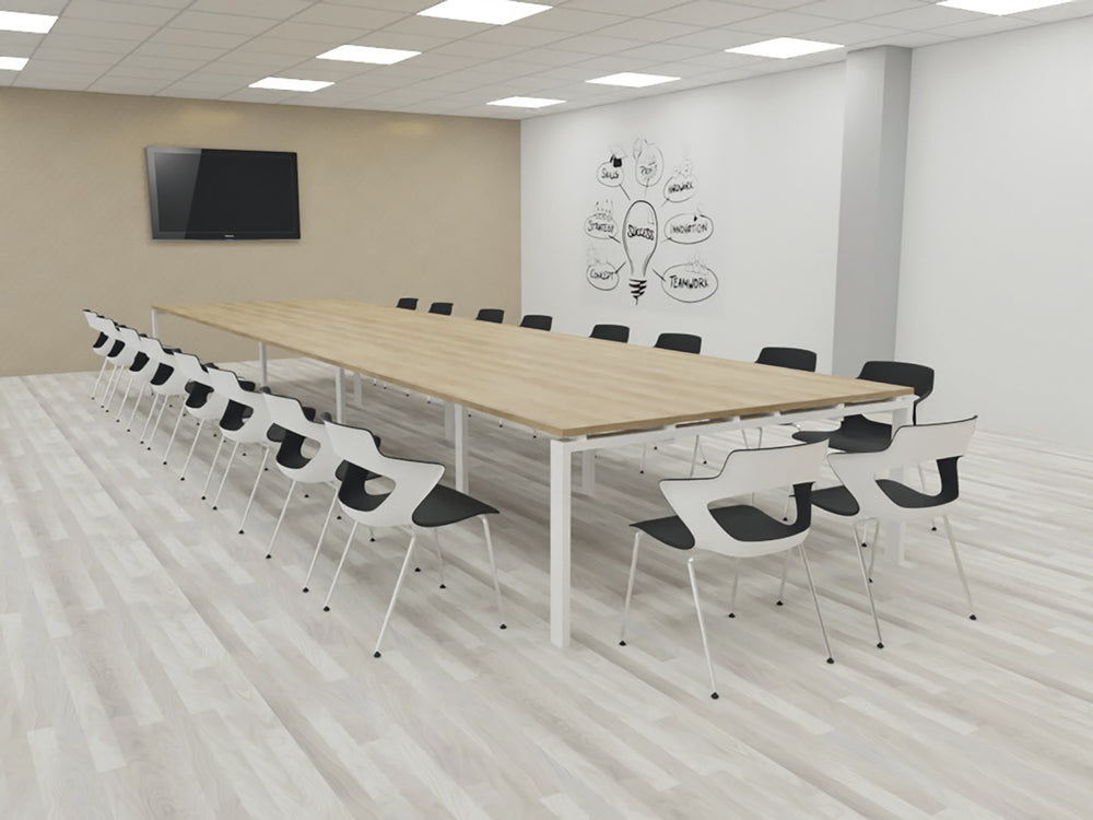 BRIGHTON Meeting Room / Conference Table